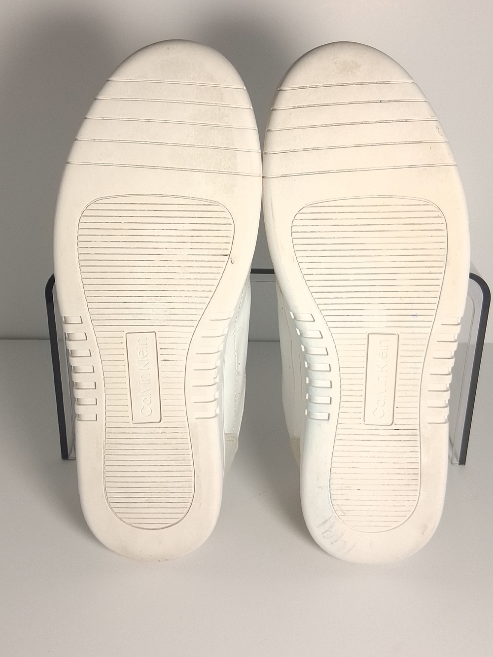 Calvin Klein White and Beige Low-Top Women's Sneakers Size 9M - Picture 14 of 14